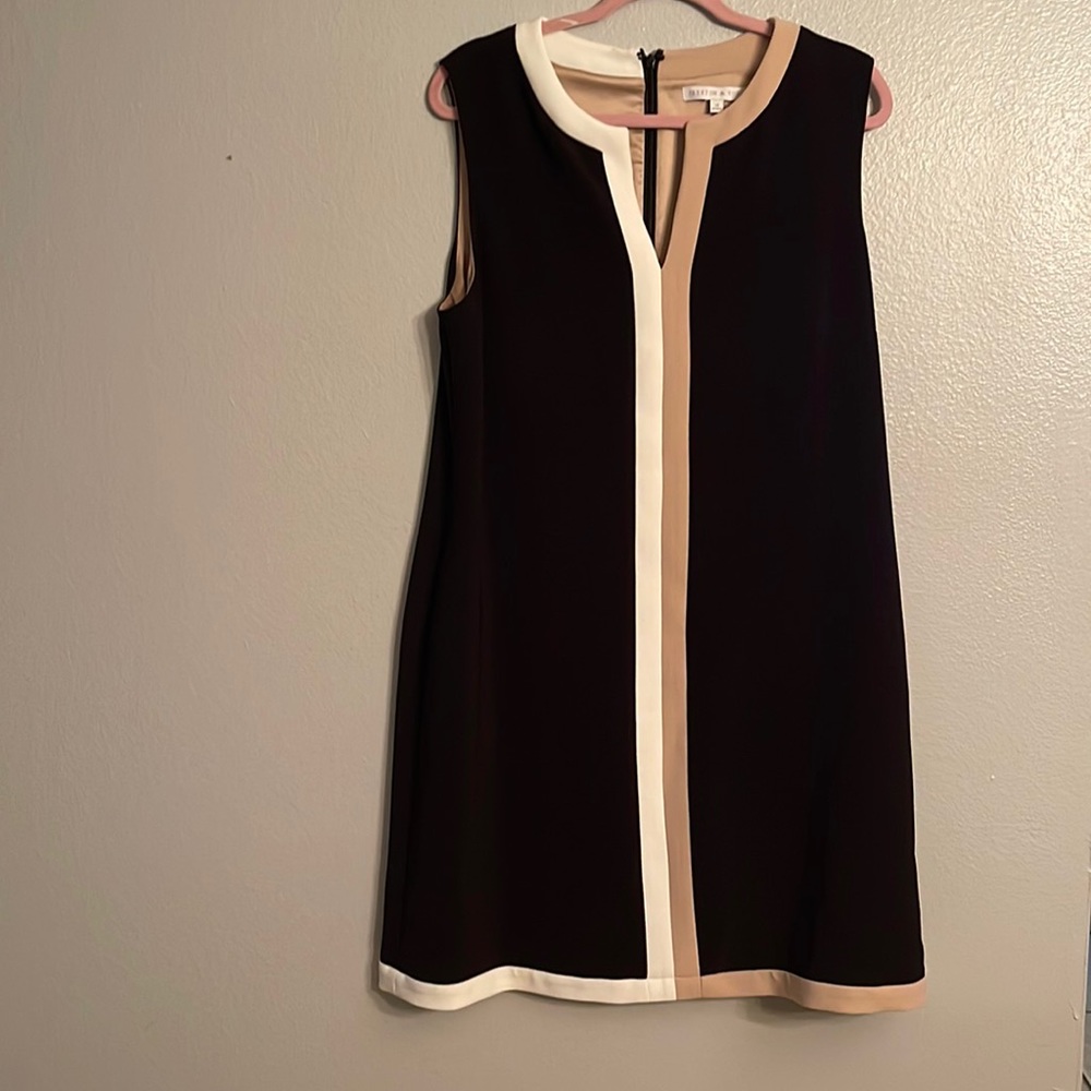 Women’s dress. Size 14 black with white and tan